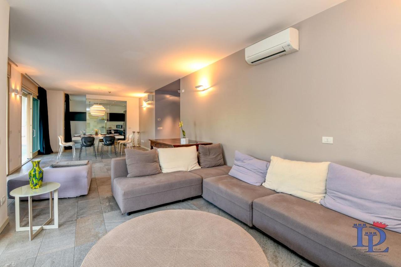 Desenzanoloft Official Partner Marriott Homes & Villas - Oscar Luxury Suite Дезенцано-дель-Гарда Экстерьер фото