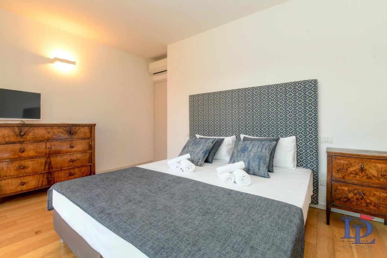 Desenzanoloft Official Partner Marriott Homes & Villas - Oscar Luxury Suite Дезенцано-дель-Гарда Экстерьер фото