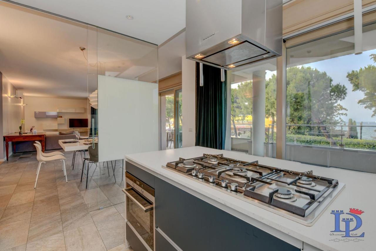 Desenzanoloft Official Partner Marriott Homes & Villas - Oscar Luxury Suite Дезенцано-дель-Гарда Экстерьер фото